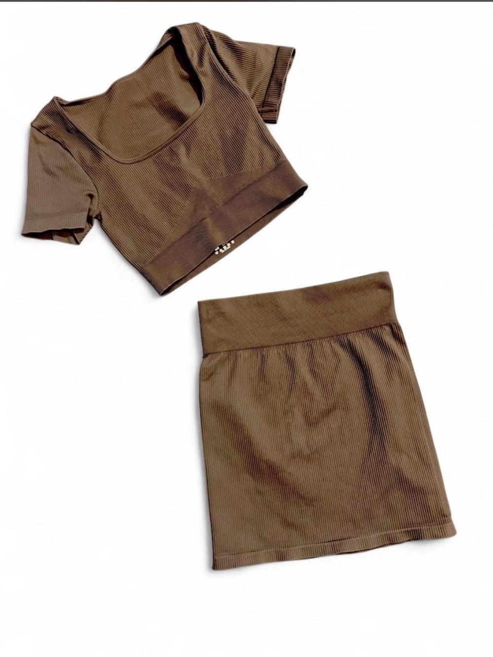 Women’s Ribbed Two-Piece Skirt Set in Brown